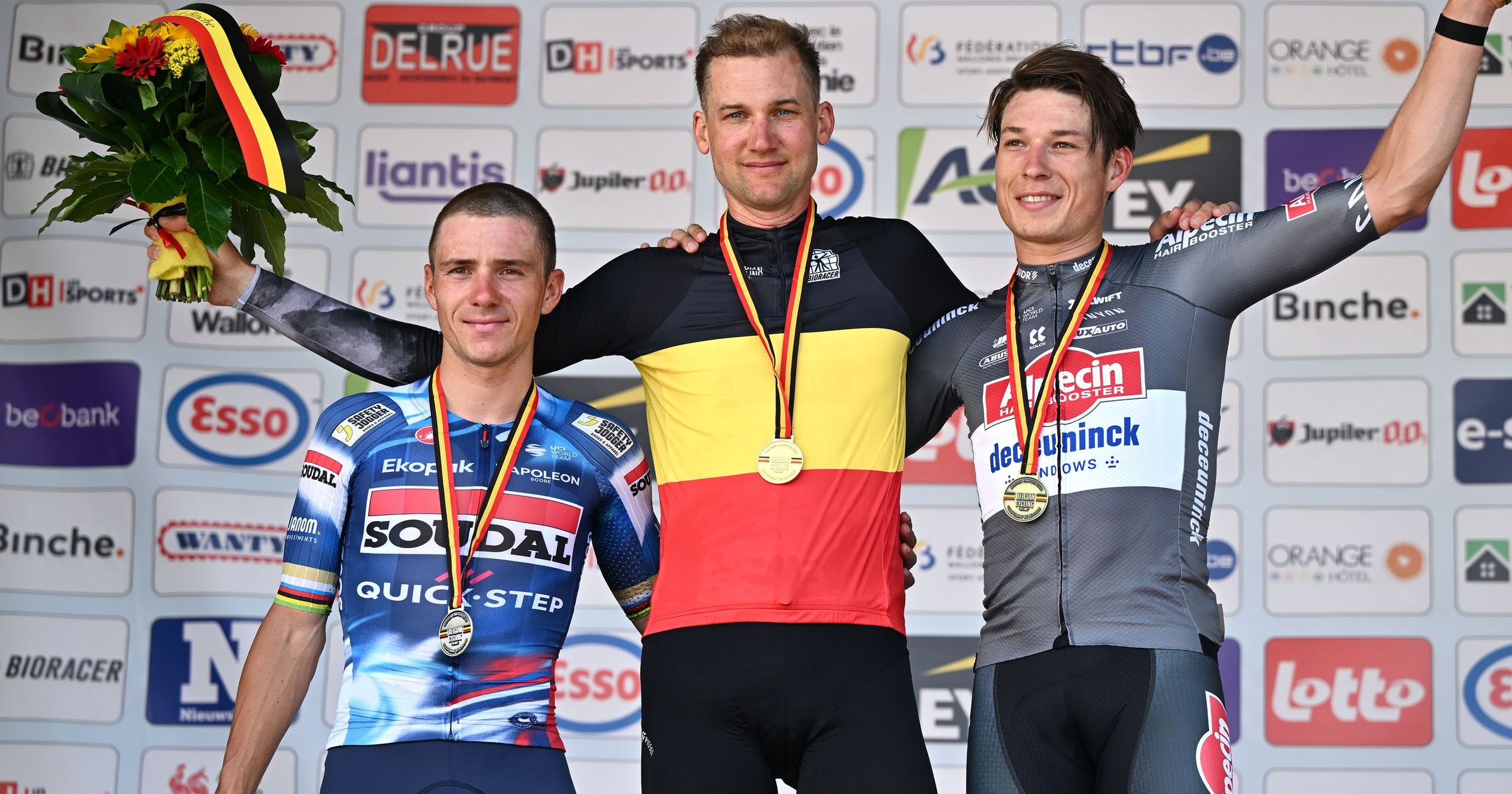 المنصة الملكية En Belgique ، Wellens Sacré au terme d’un raid en solitaire
