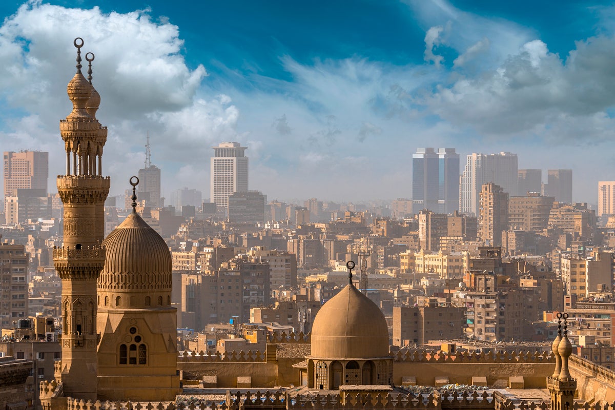 هل من الآمن السفر إلى مصر؟ حقوقك وسط صراع مستمر في الشرق الأوسط