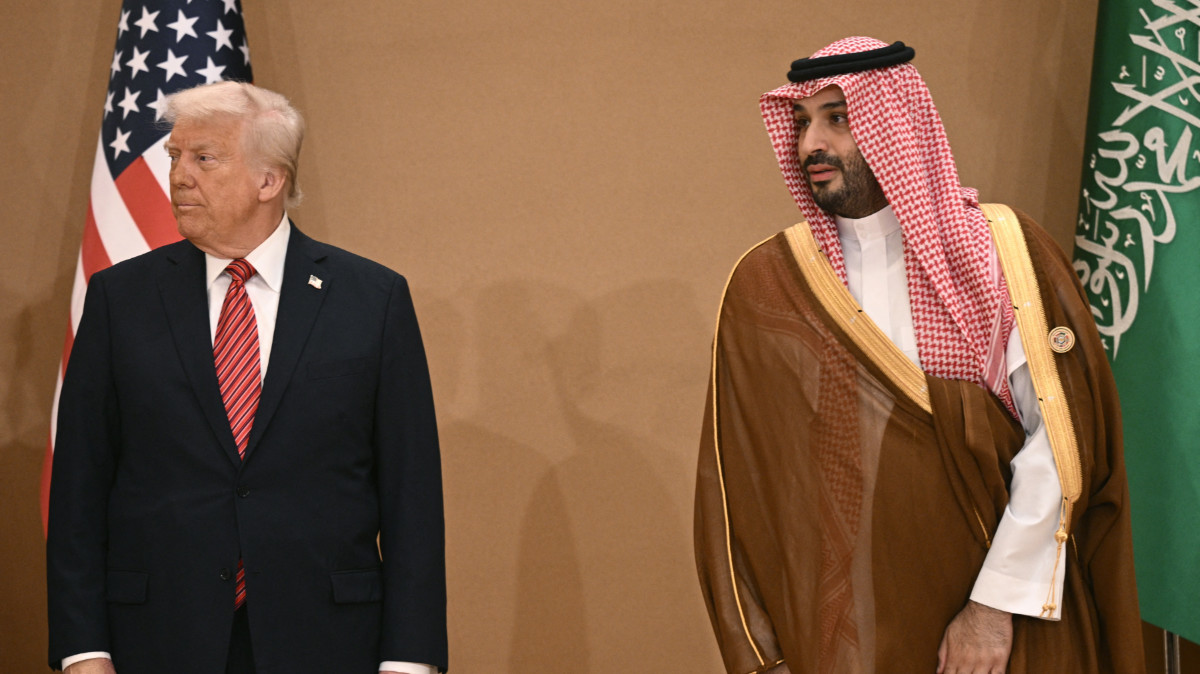 “المفروم”: سالماً من قبل الحرب ، تتطلع دول الخليج إلى الاستفادة من خسائر إسرائيل وإيران