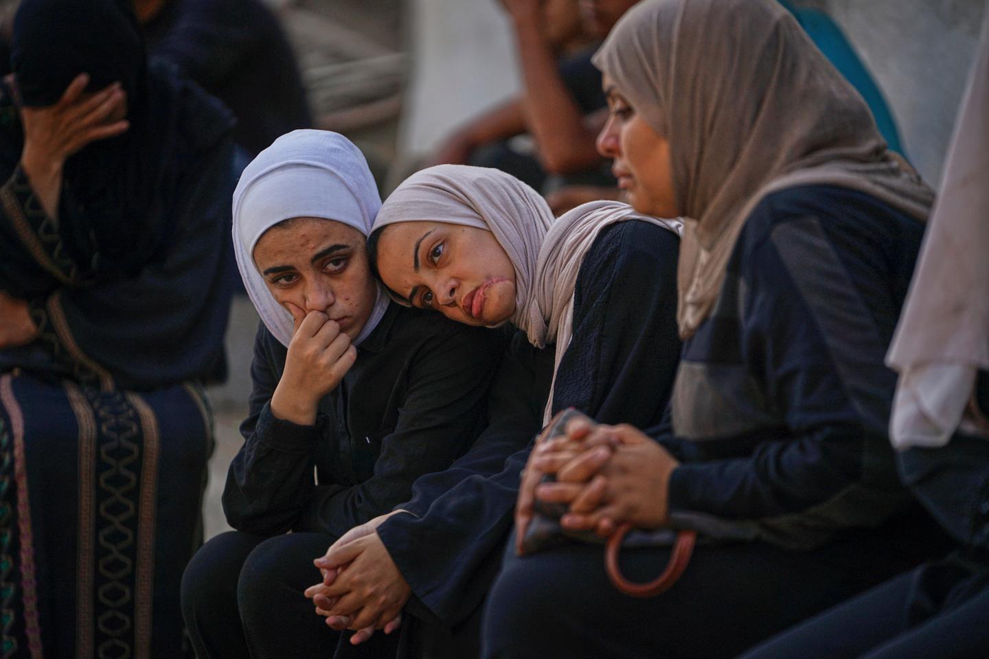 لا يزال الاتحاد الأوروبي يتردد في كيفية الضغط على إسرائيل على حرب غزة