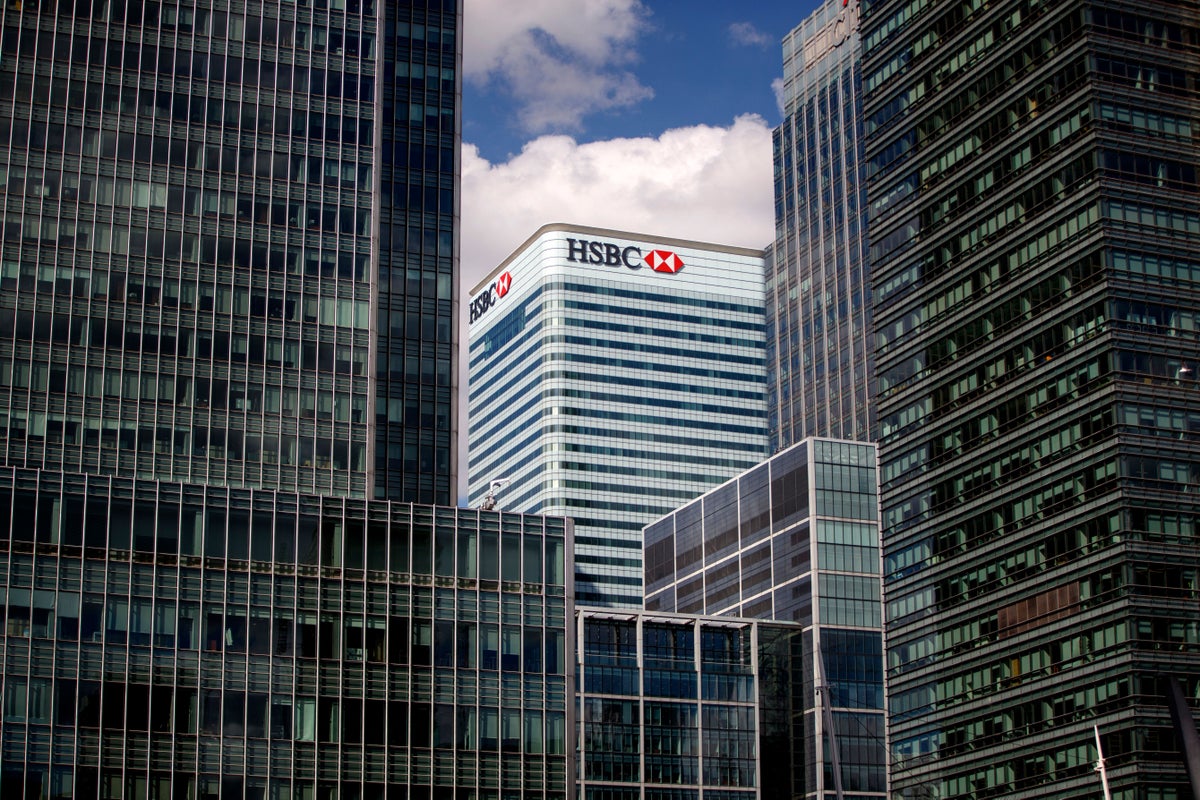 الرائدة الخيرية سحب حسابات من HSBC على "أضرار المناخ بقيمة أكثر من 100 مليار جنيه إسترليني"