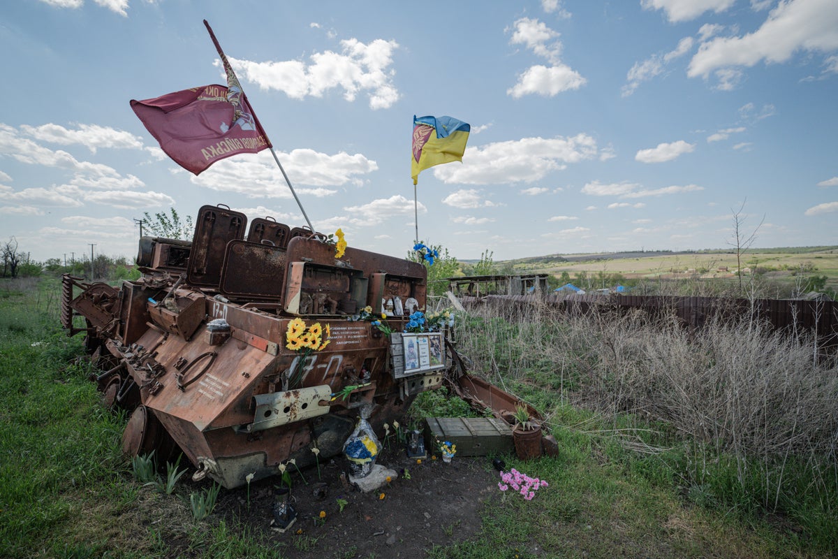 حرب أوكرانيا الأخيرة: هجوم بدون طيار في روسيا ؛ الولايات المتحدة توقف شحنات الأسلحة