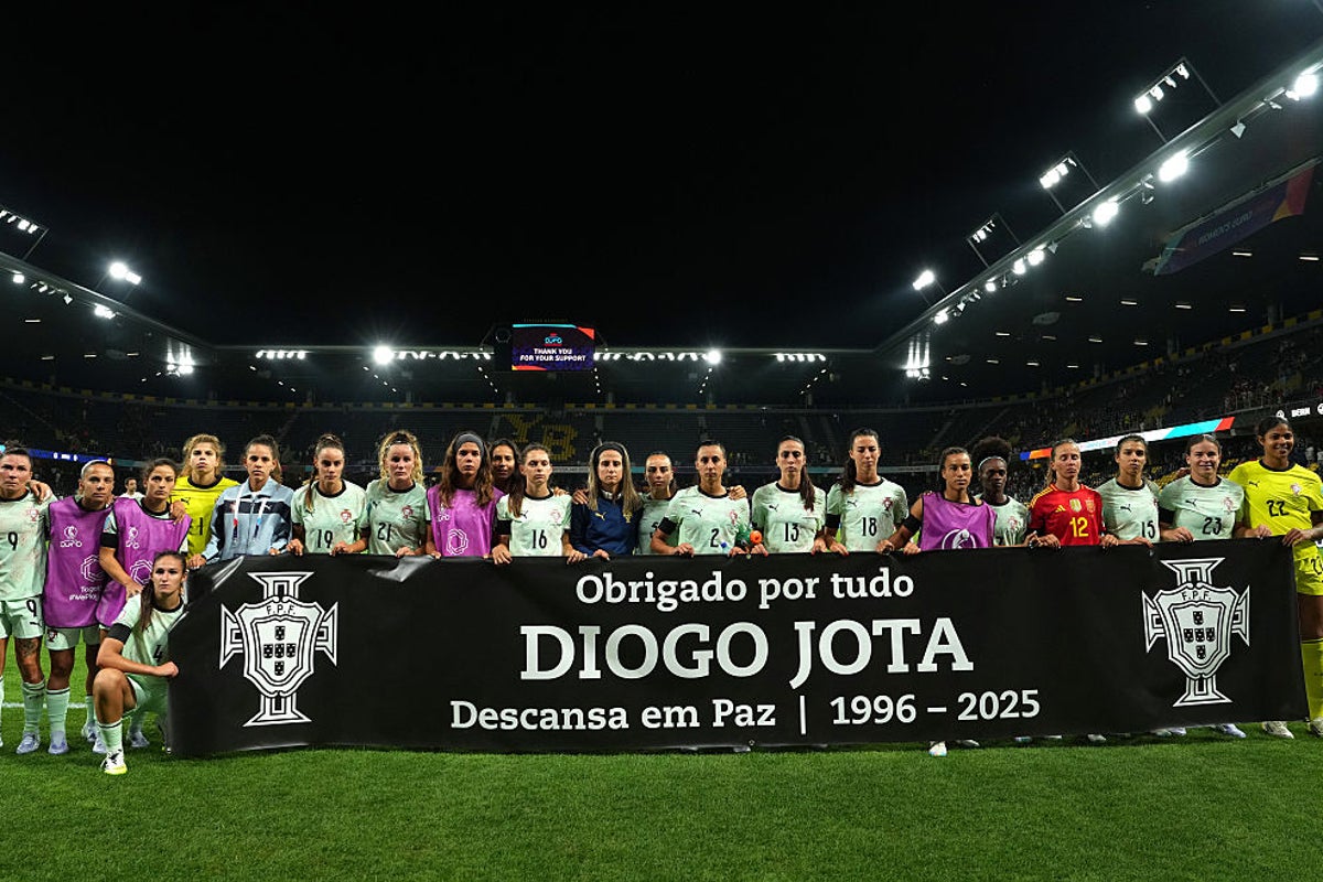 "واحد من منطقتنا": كيف تذكرت البرتغال الحزينة "Diogo Jota الأبدية" في يورو 2025