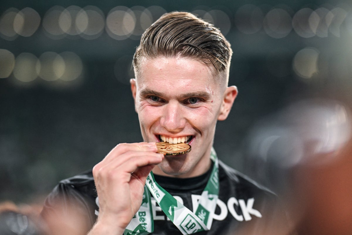 يوقع Viktor Gyokeres صفقة لمدة خمس سنوات مع Arsenal بقيمة 64 مليون جنيه إسترليني