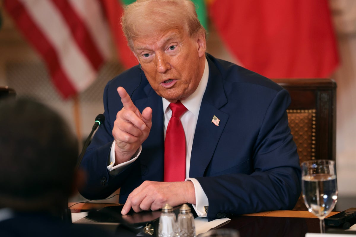 يزعم المسؤول الإيراني أن طهران يمكنه أن يضرب ترامب "أثناء أشعة الشمس في مار لاجو"