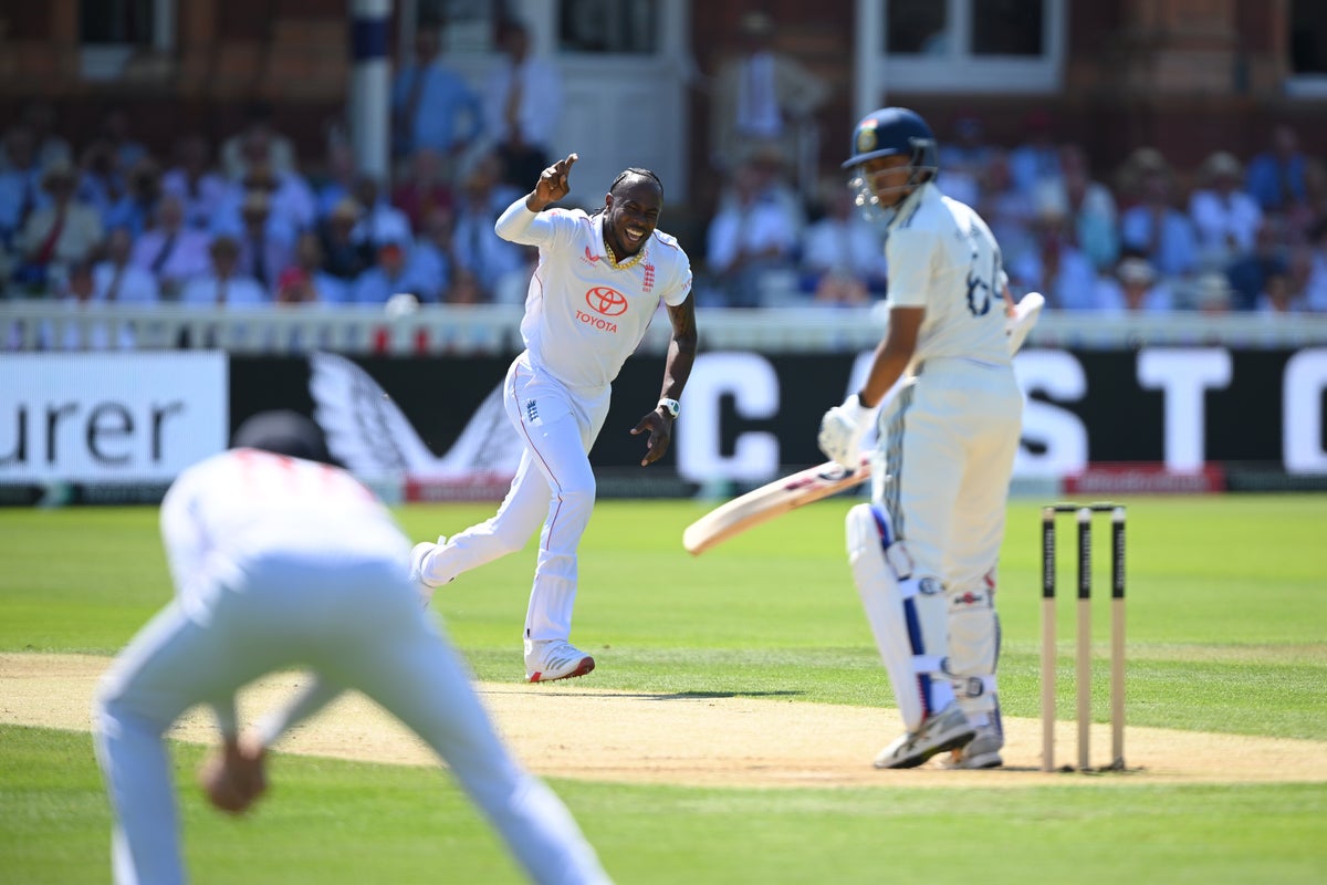 ترحيب Jofra Archer Return Round energy في إنجلترا ومعركة الاستنزاف الهندية