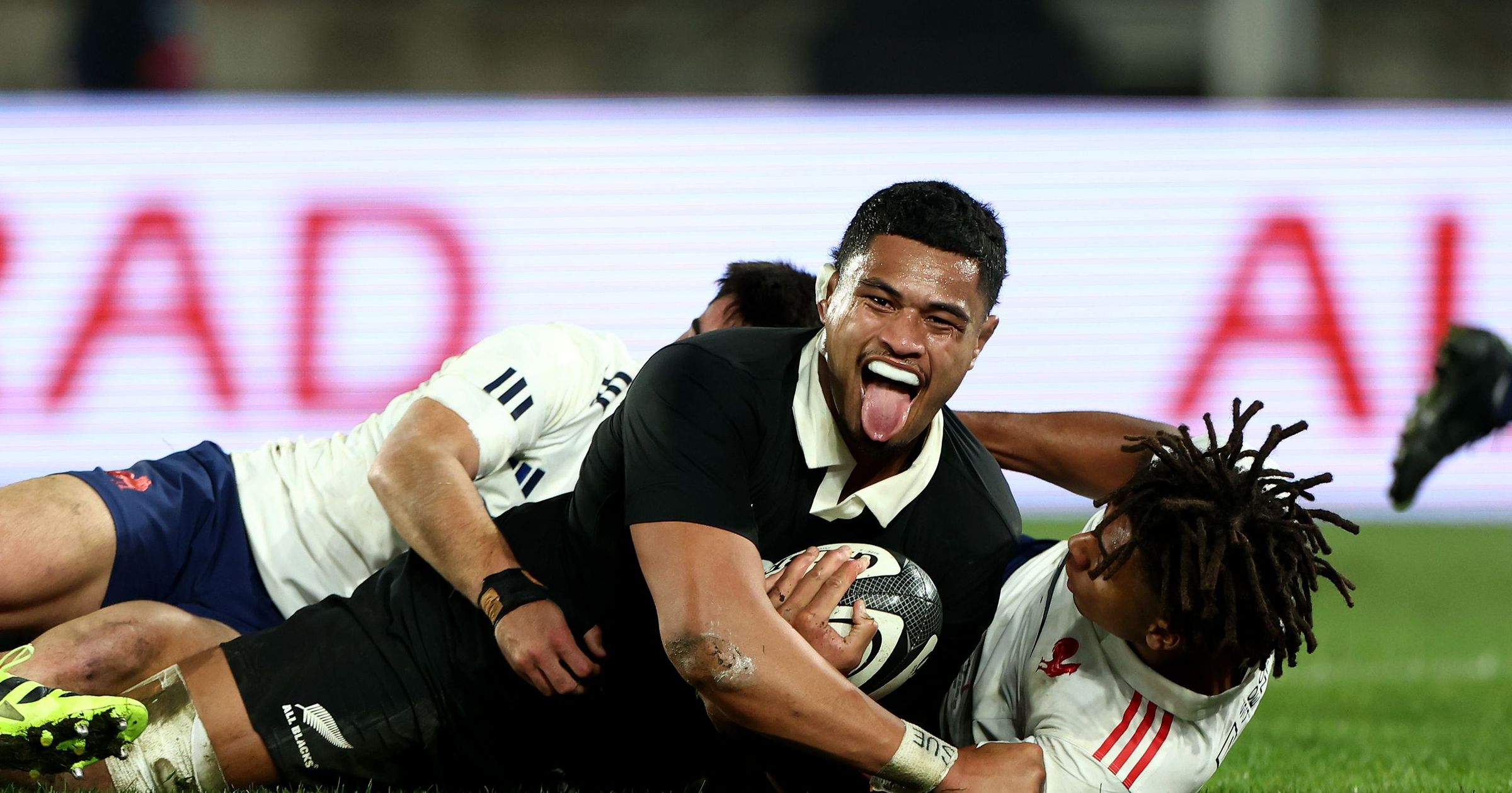 cette fois ، les bleus n'ont pas fait le poids
