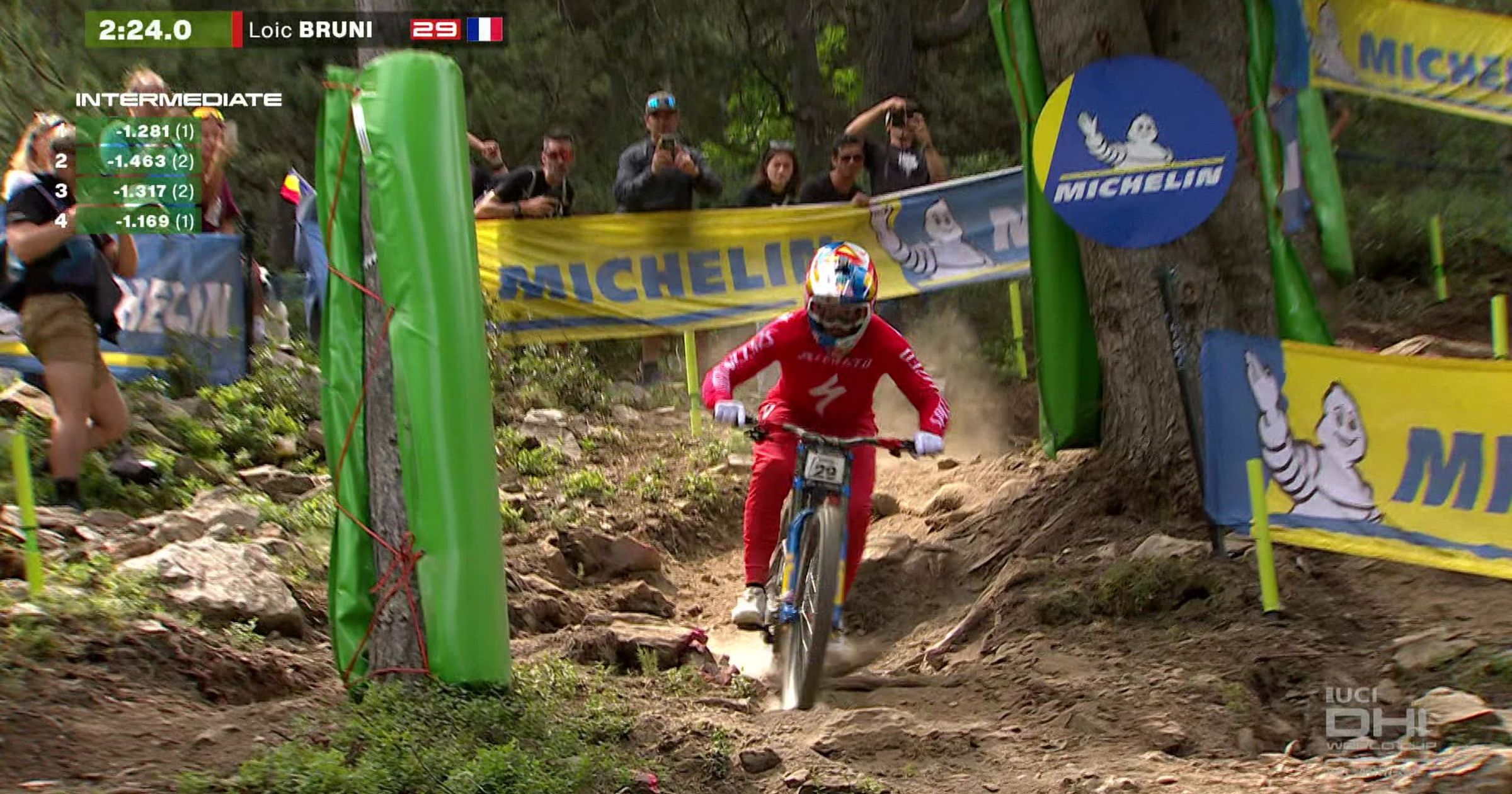 Bruni fait la loi sur la descente de pal arinsal: sa démonstration en vidéo
