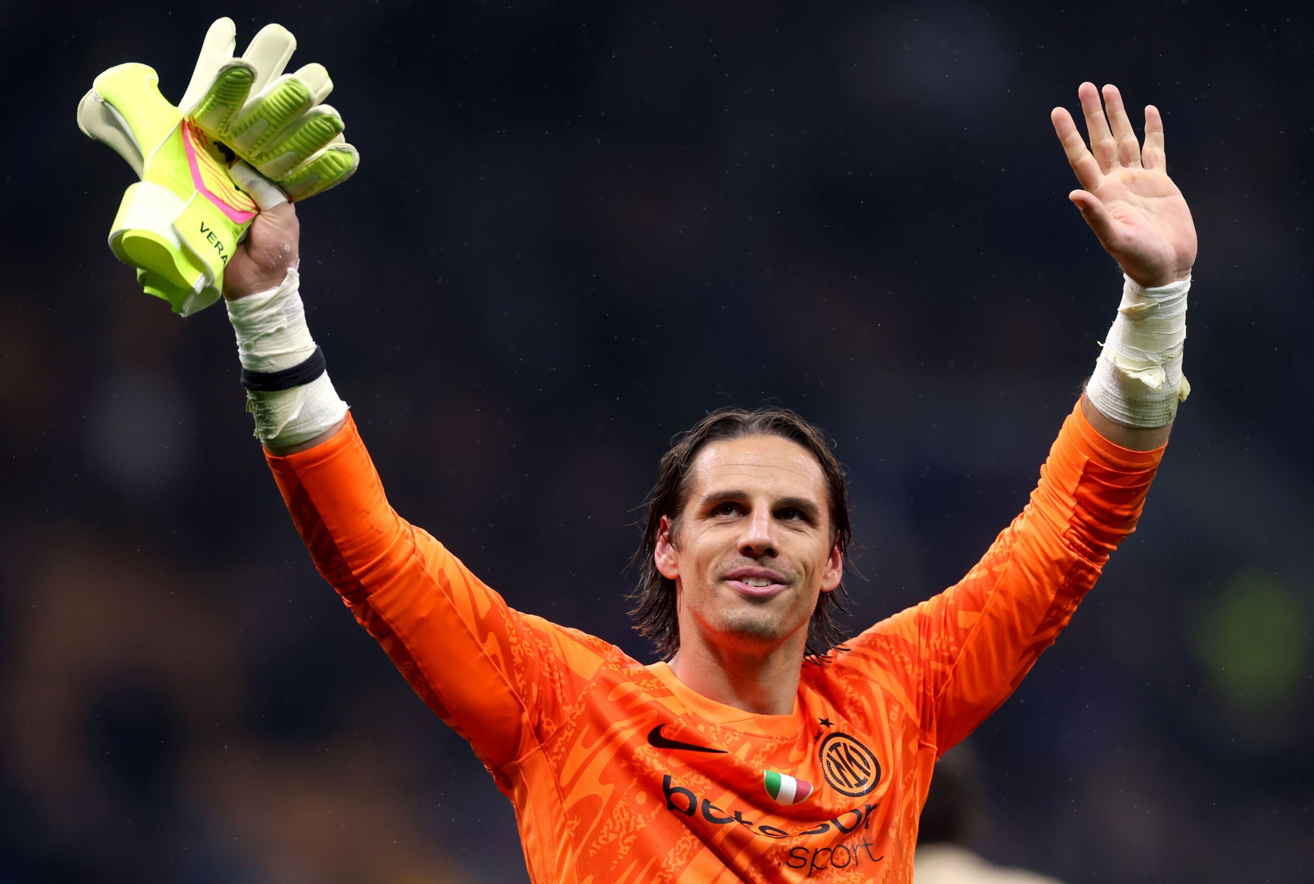 Galatasaray Make Inter Milan’s Yann Sommer Top Top في المرمى