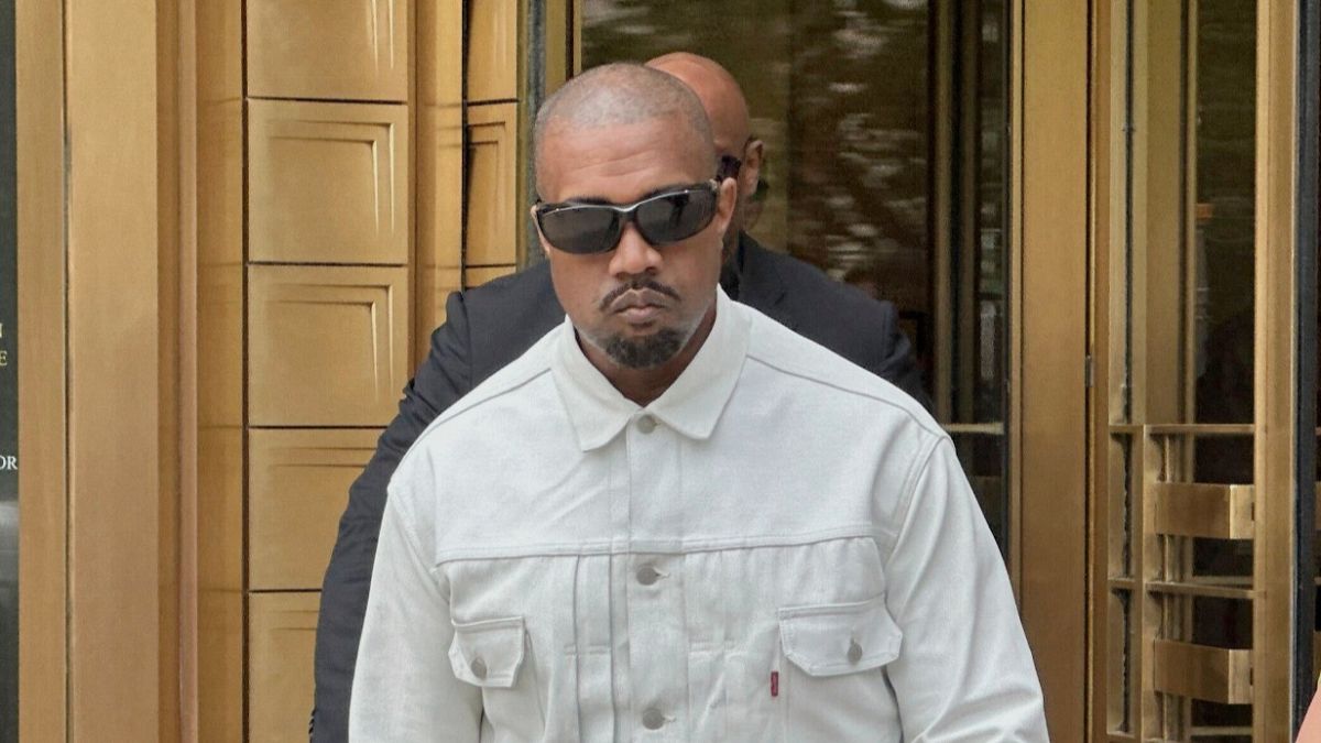 أستراليا تلغي تأشيرة Kanye ‘Ye’ West على أغنية هتلر