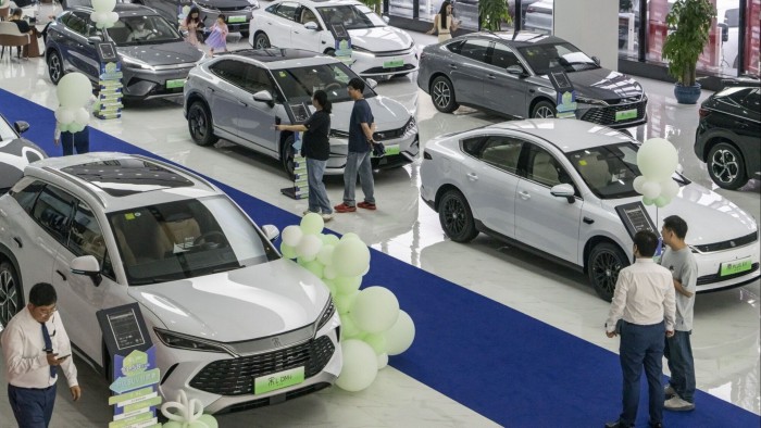 الضغط المتطور و BYD يقود تسلا