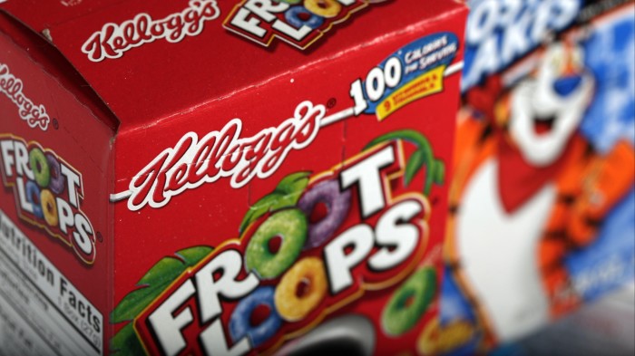Froot Loops and Frosted Flakes cereals