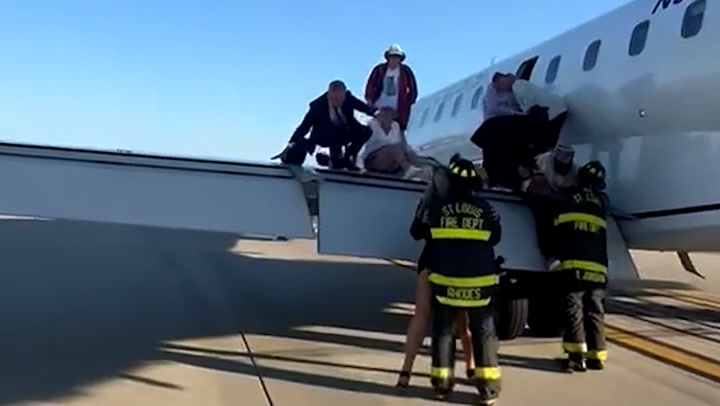 United Airlines flight evacuated after passengers smell smoke after take off