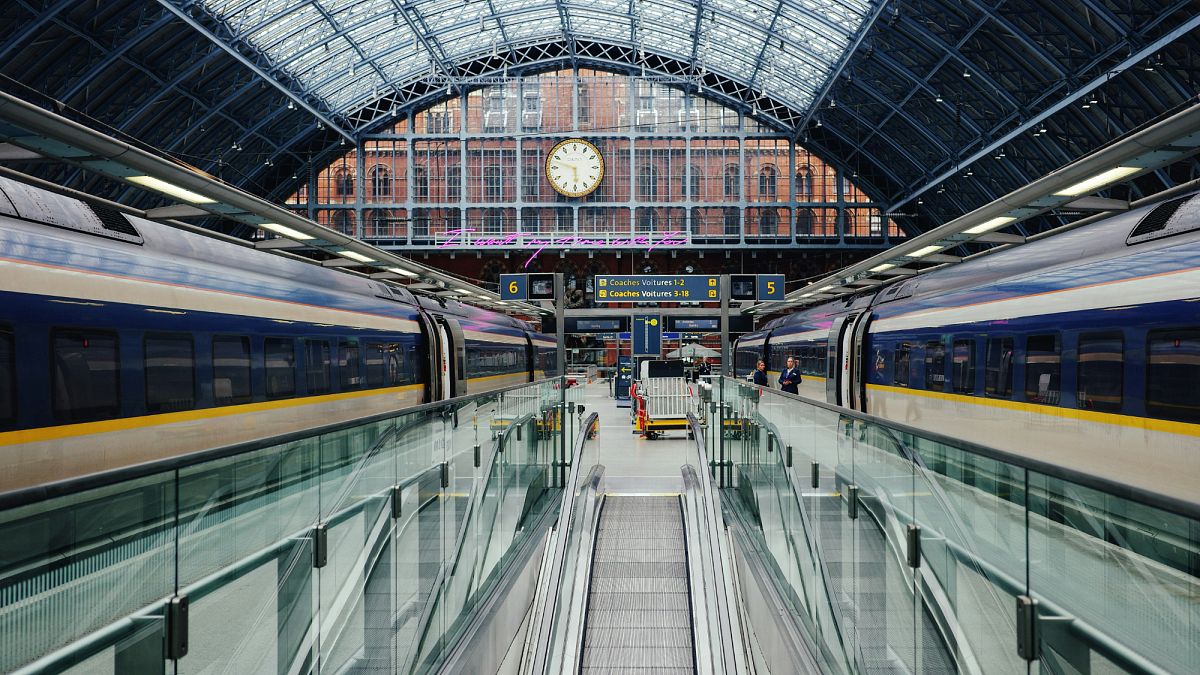لماذا يسمح Eurostar للركاب قبل 30 دقيقة؟